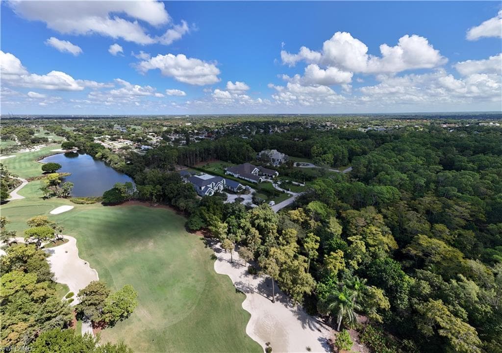 2191 Coach House Ln, Naples, FL 34105-7