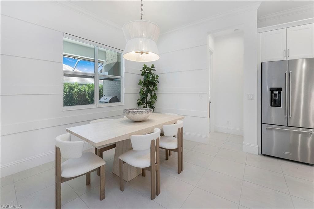 14391 Laguna Springs Ln, Naples, FL 34114-12