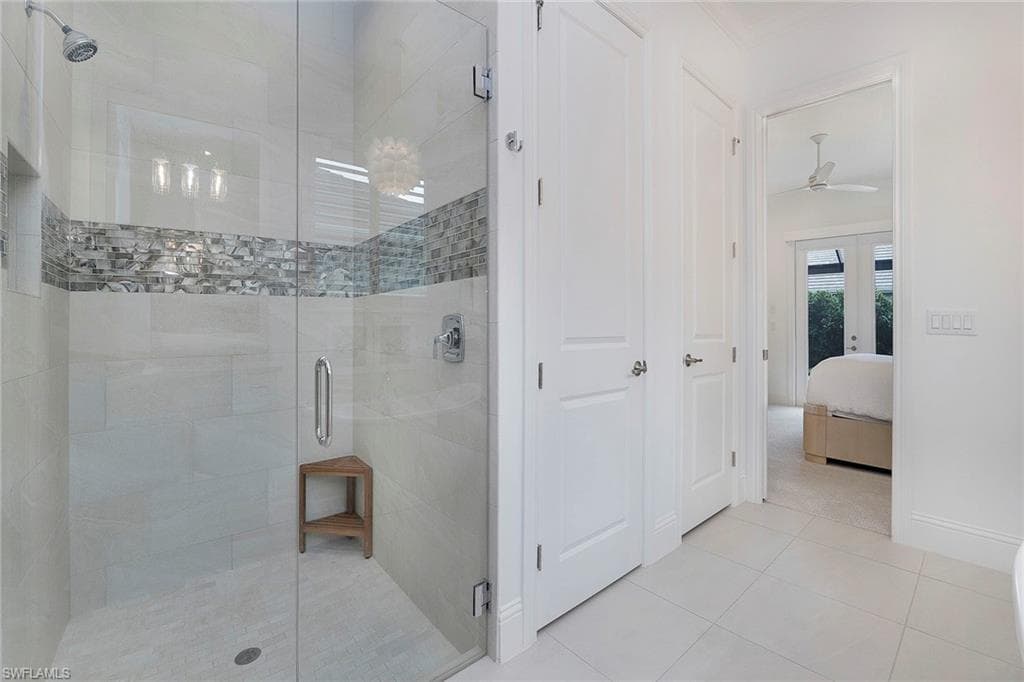 14391 Laguna Springs Ln, Naples, FL 34114-16