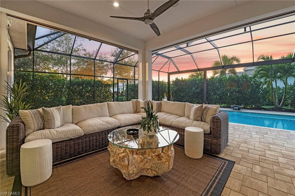 14391 Laguna Springs Ln, Naples, FL 34114-31