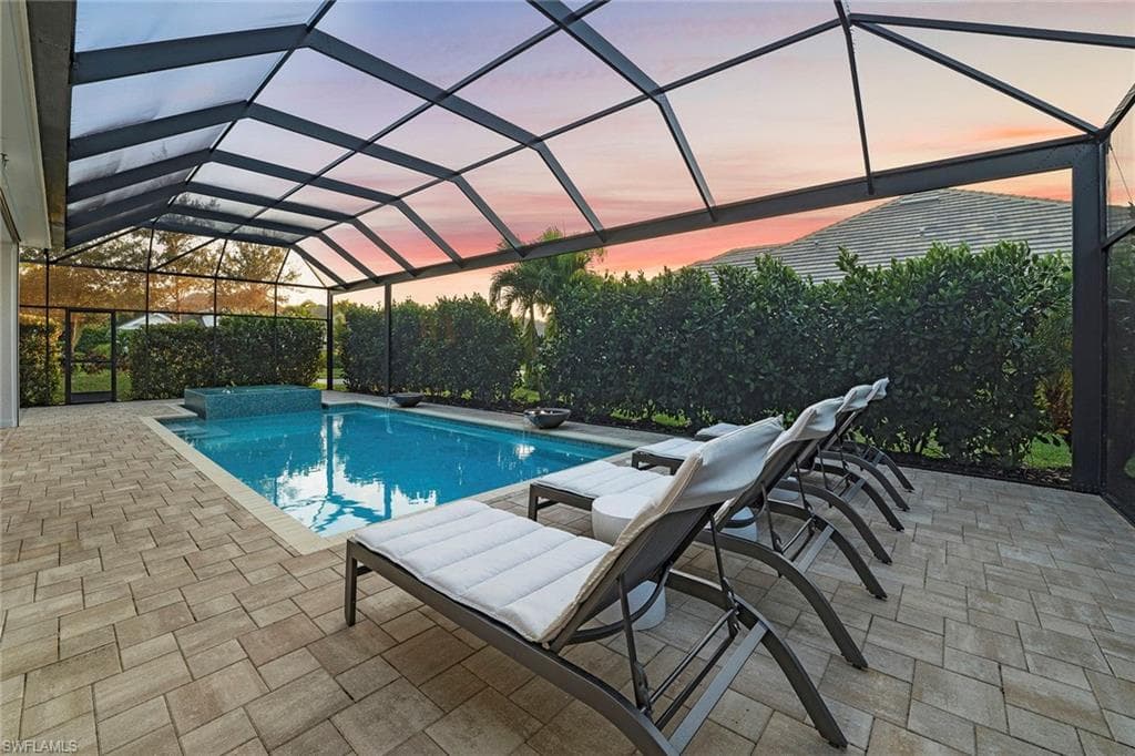 14391 Laguna Springs Ln, Naples, FL 34114-33