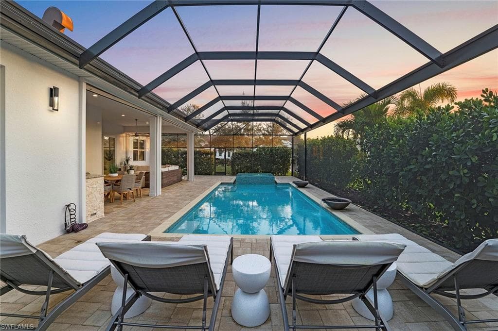 14391 Laguna Springs Ln, Naples, FL 34114-34