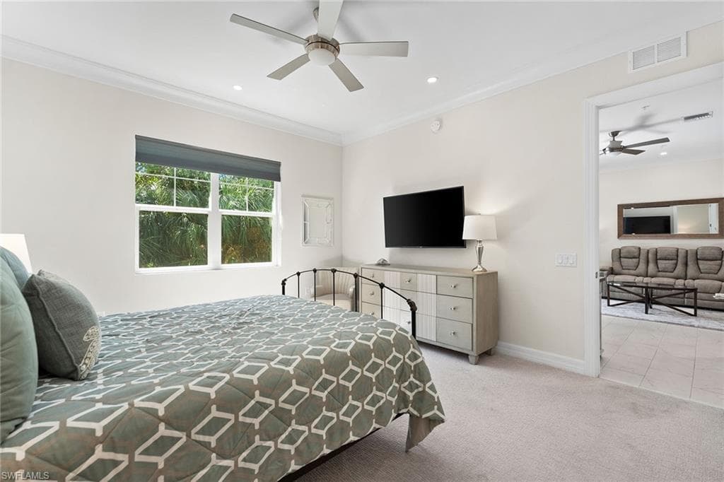 238 Indies Dr E 201, Naples, FL 34114-11