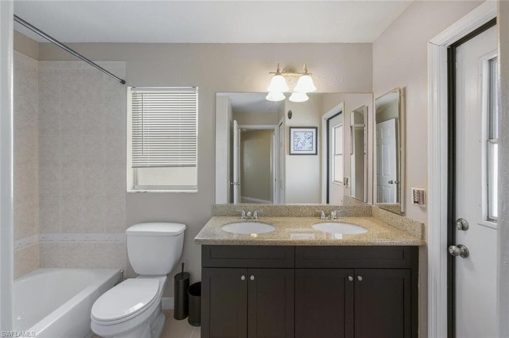 18447 Camellia Rd, Fort Myers, FL 33967-23