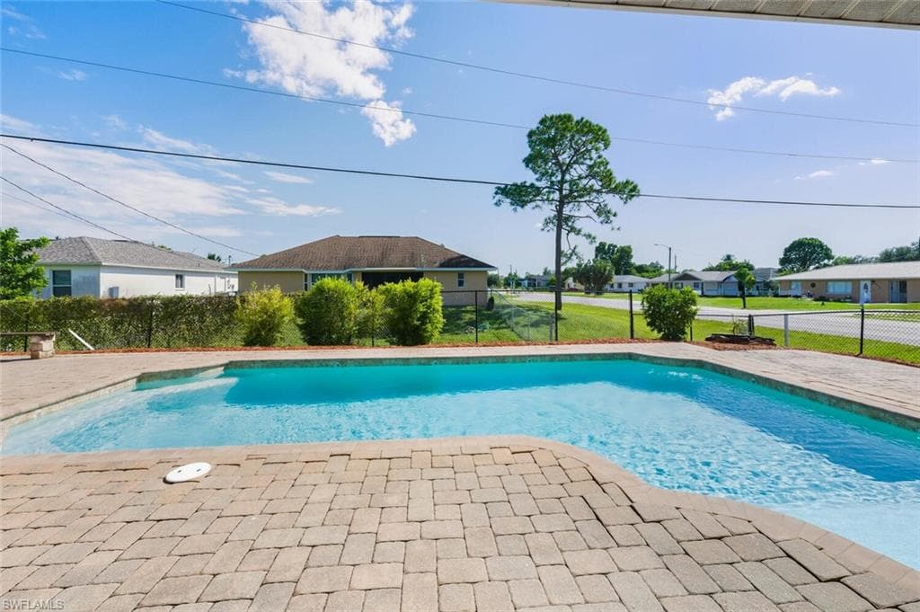 18447 Camellia Rd, Fort Myers, FL 33967-29