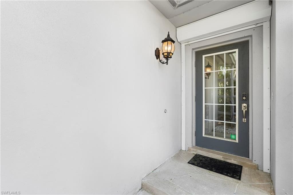 4902 Seville Ct, Cape Coral, FL 33904-11