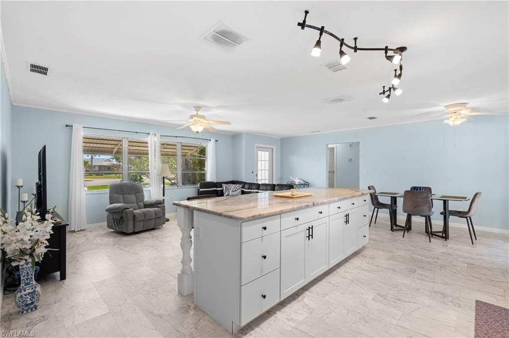 4902 Seville Ct, Cape Coral, FL 33904-20