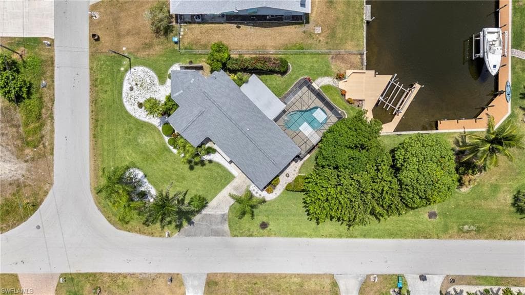 4902 Seville Ct, Cape Coral, FL 33904-50