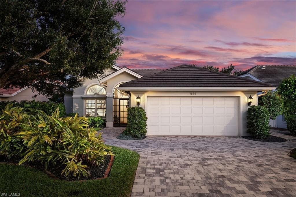 7536 San Miguel Way, Naples, FL 34109-6