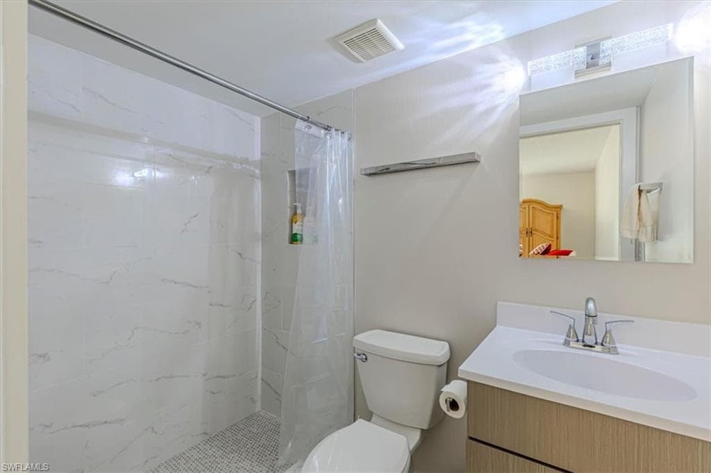 3615 Boca Ciega Dr 202, Naples, FL 34112-9