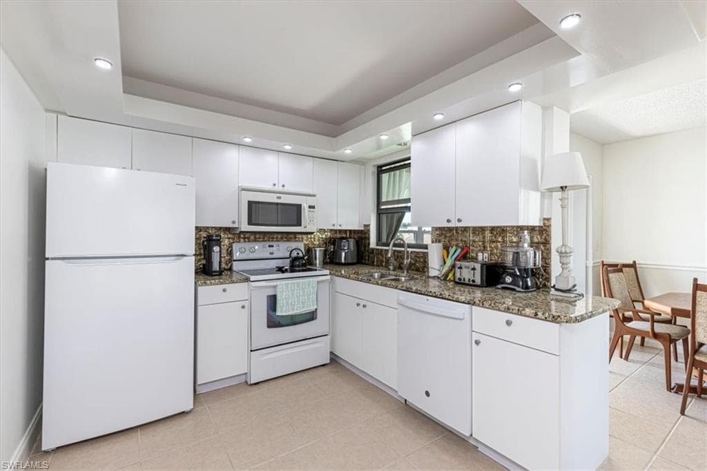 3615 Boca Ciega Dr 202, Naples, FL 34112-14