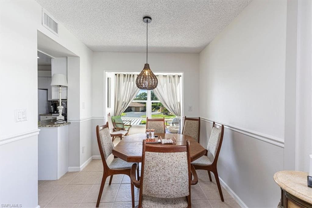 3615 Boca Ciega Dr 202, Naples, FL 34112-17