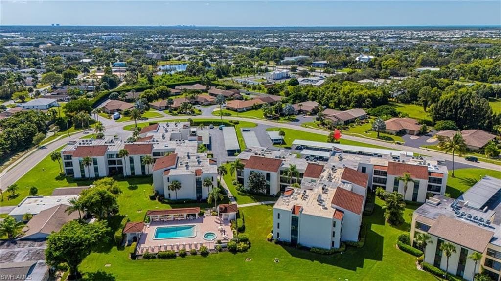 3615 Boca Ciega Dr 202, Naples, FL 34112-2