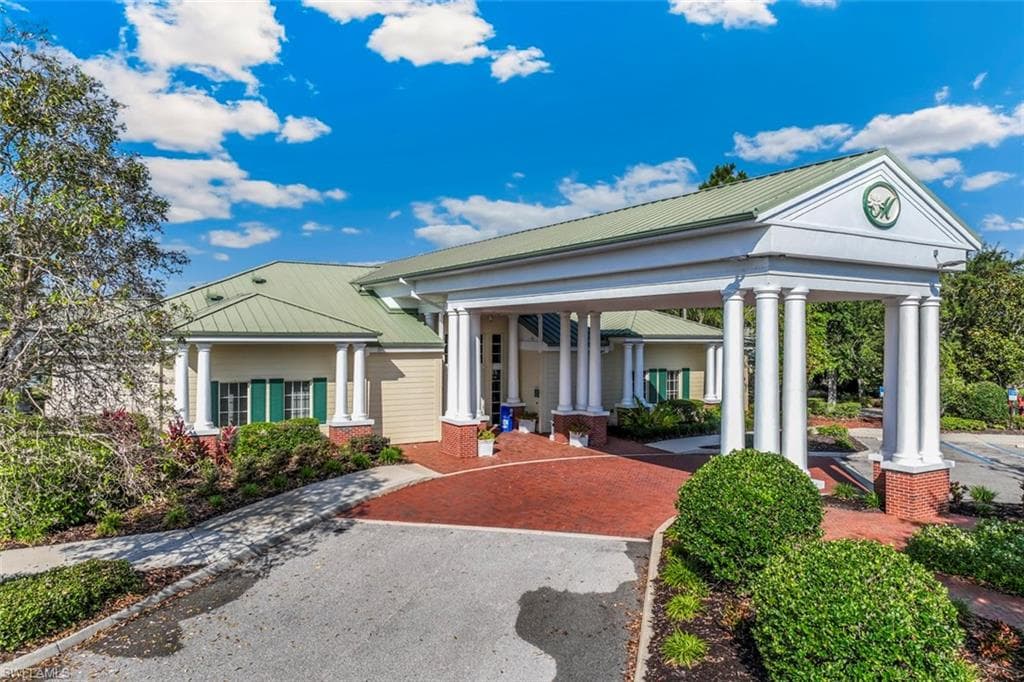 3638 Crosswater Dr, North Fort Myers, FL 33917-11