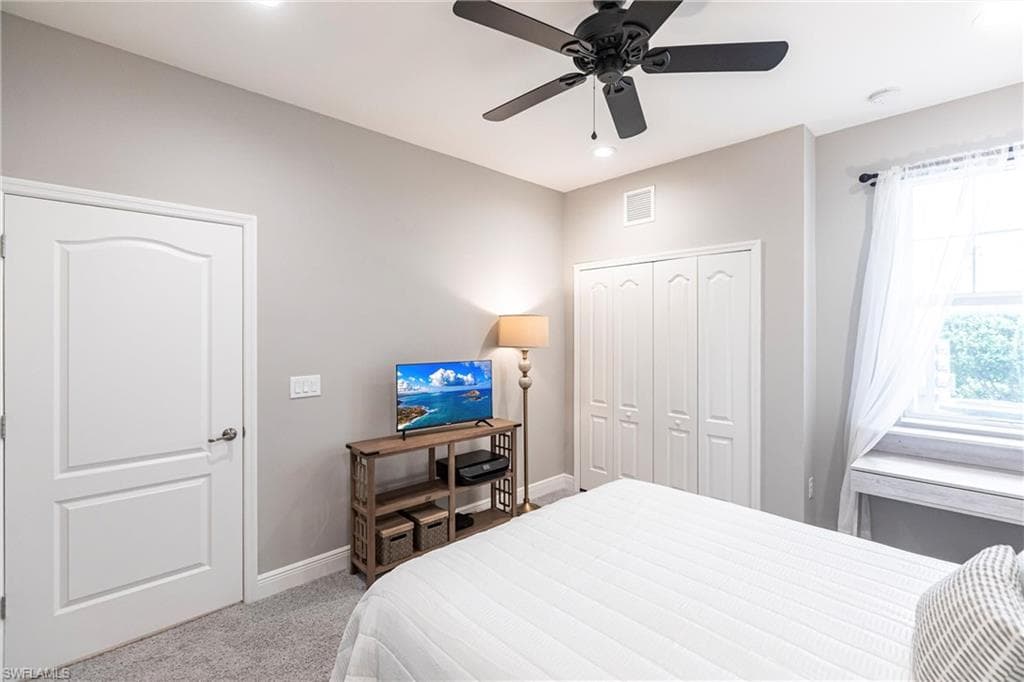 2319 Sawyers Hill Rd 703, Naples, FL 34120-25