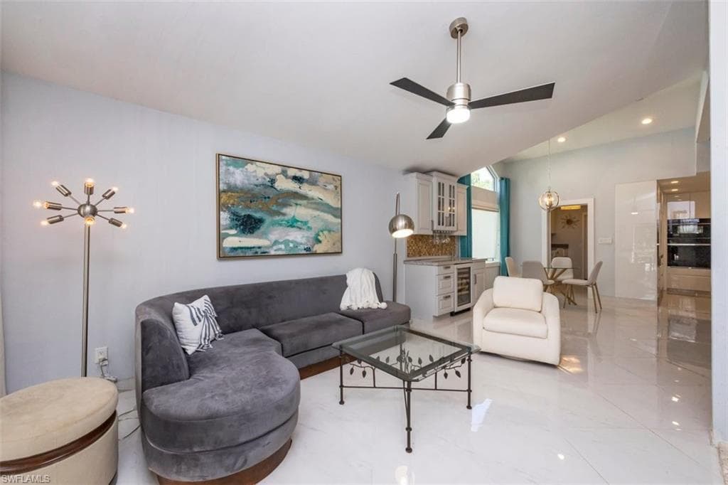 550 Cormorant Cv, Naples, FL 34113-9