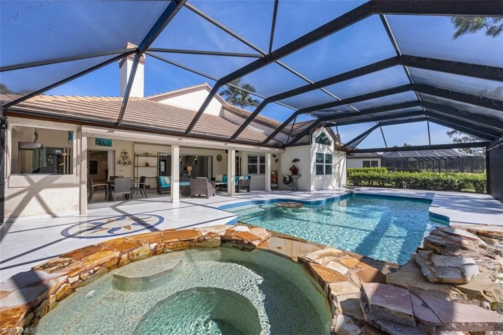 550 Cormorant Cv, Naples, FL 34113-10