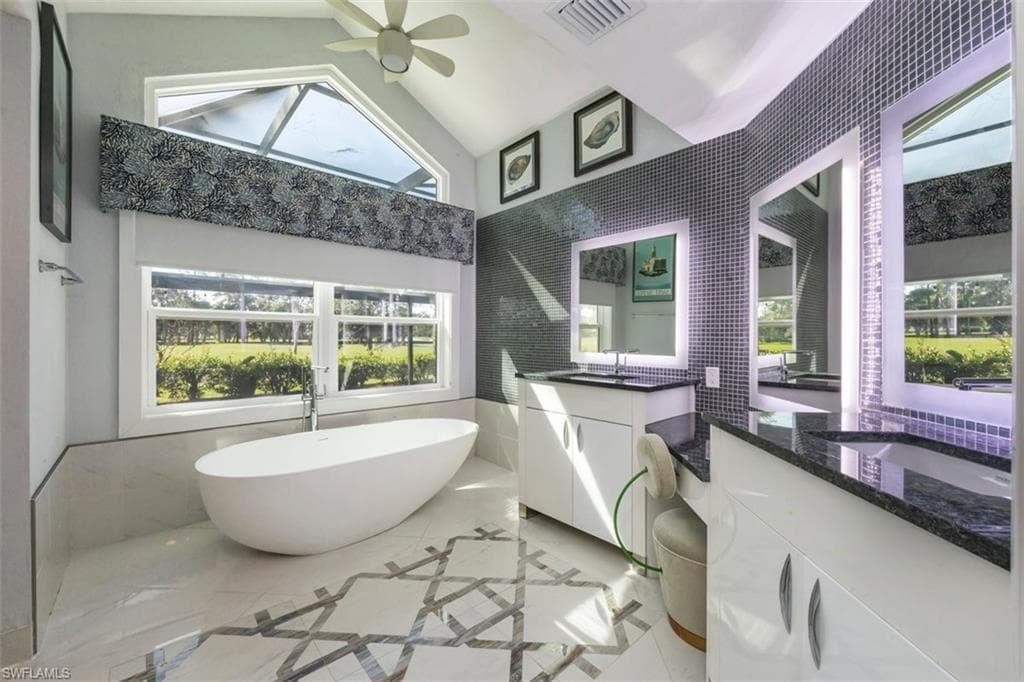 550 Cormorant Cv, Naples, FL 34113-16