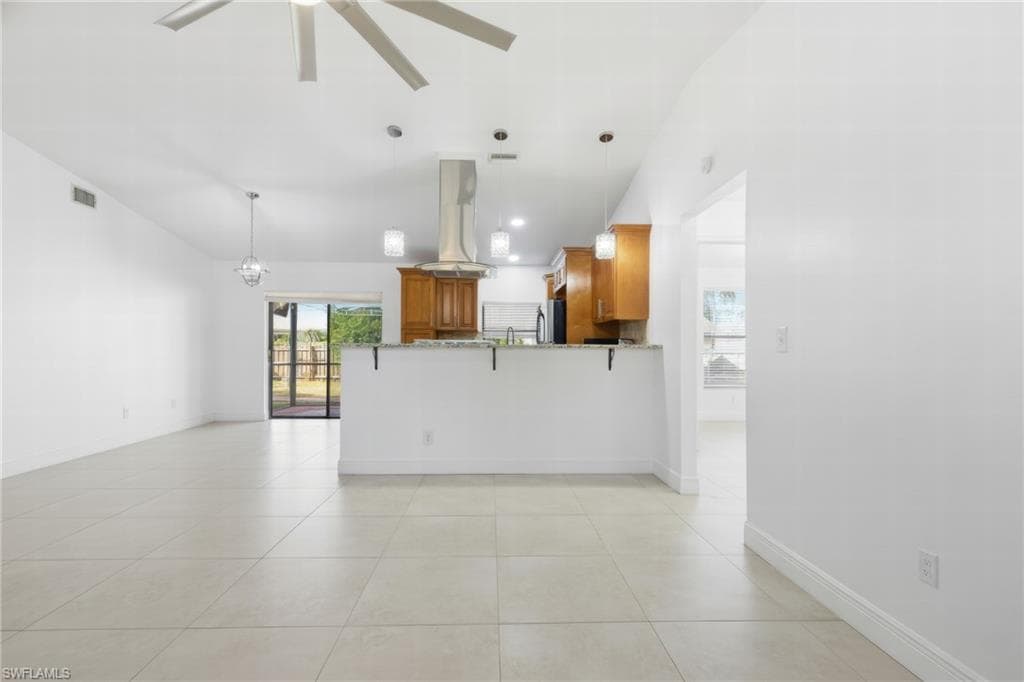 18554 Zinnia Rd, Fort Myers, FL 33967-6