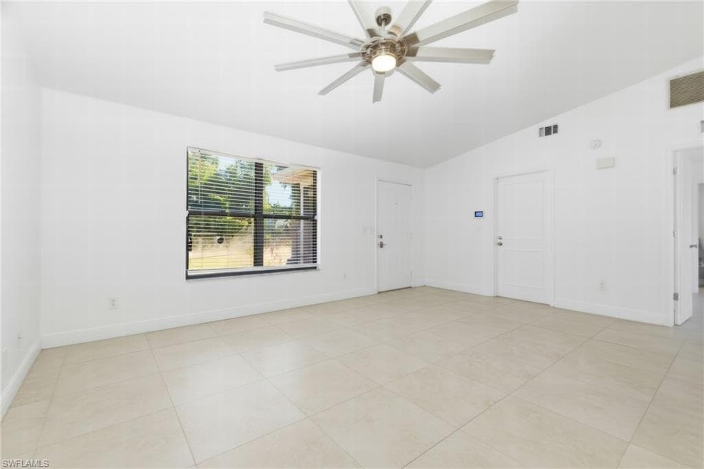 18554 Zinnia Rd, Fort Myers, FL 33967-7