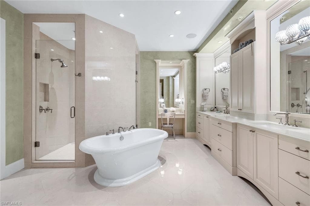 4971 Bonita Bay Blvd Ph 2604, Bonita Springs, FL 34134-20