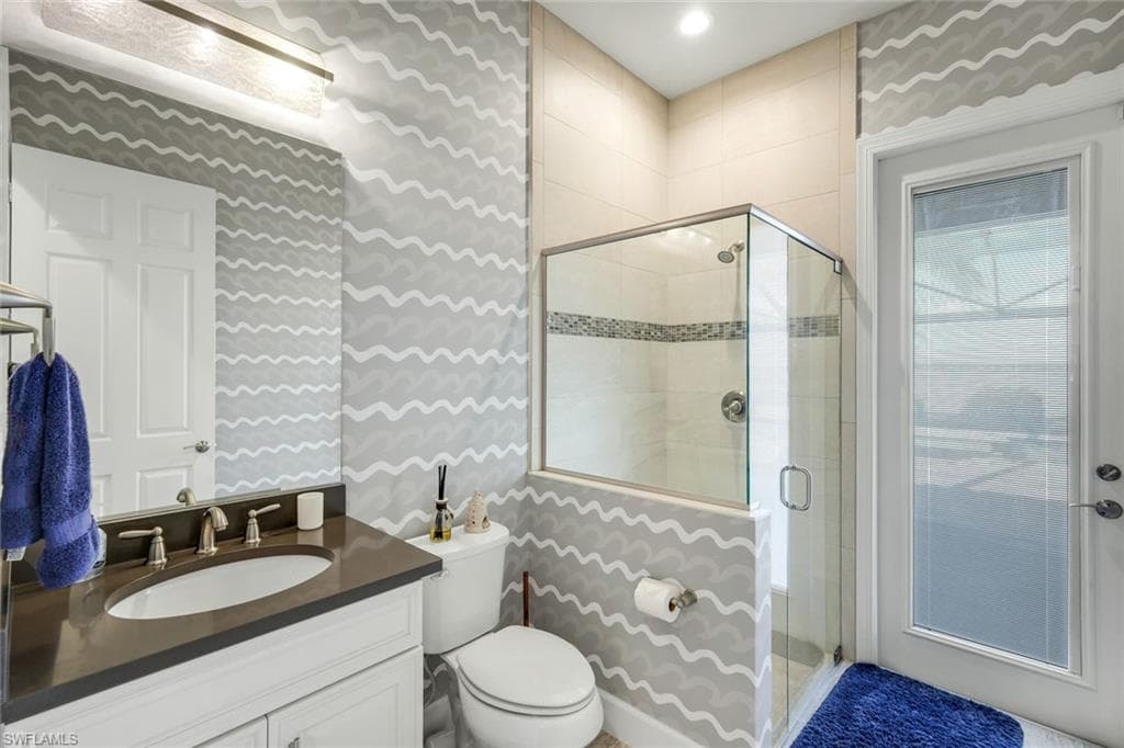 9075 Breakwater Dr, Naples, FL 34120-23