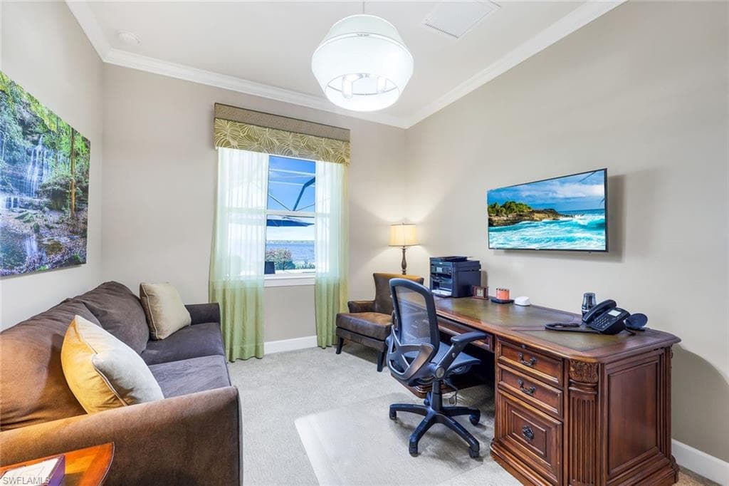 9075 Breakwater Dr, Naples, FL 34120-26