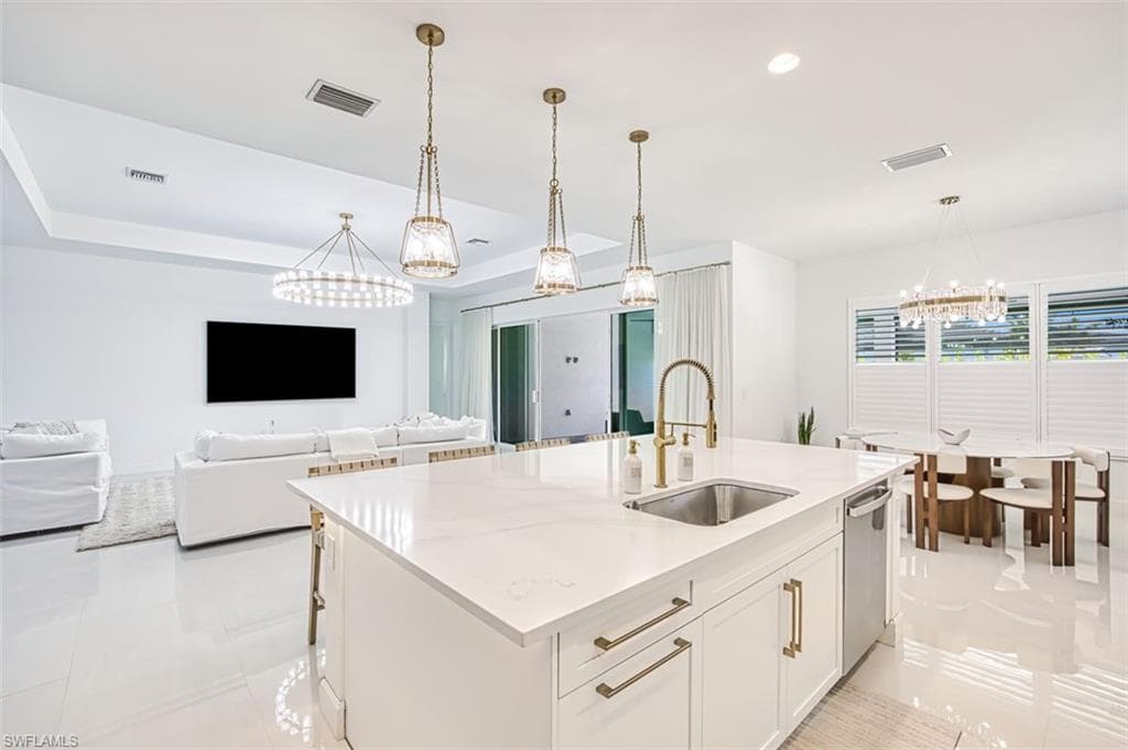 12169 Eucalyptus Way, Naples, FL 34120-15