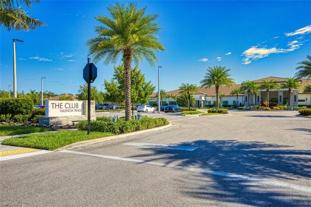 12169 Eucalyptus Way, Naples, FL 34120-48