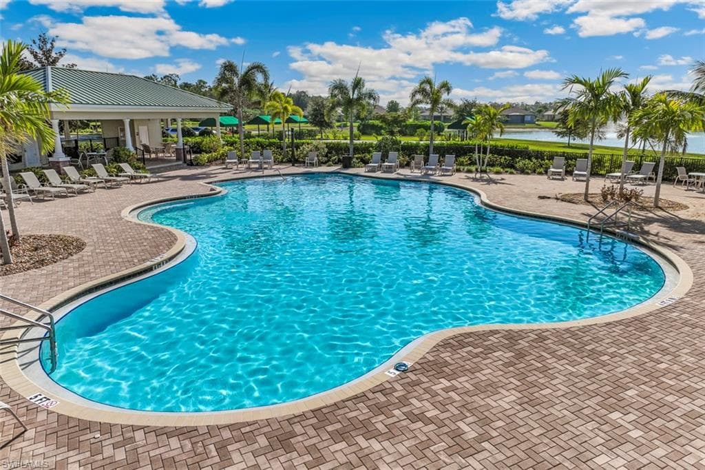 3626 Crosswater Dr, North Fort Myers, FL 33917-18