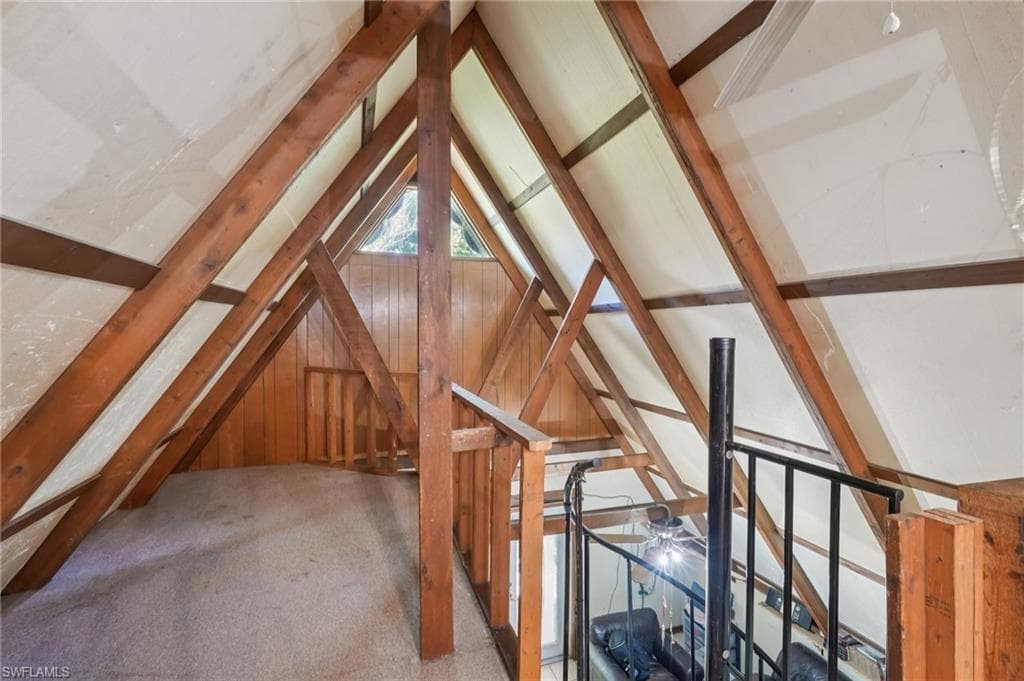 2010 Jung Blvd E, Naples, FL 34120-15