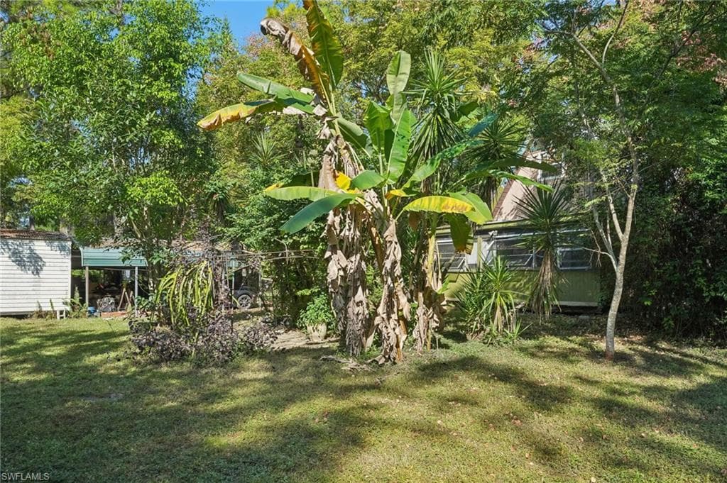 2010 Jung Blvd E, Naples, FL 34120-30