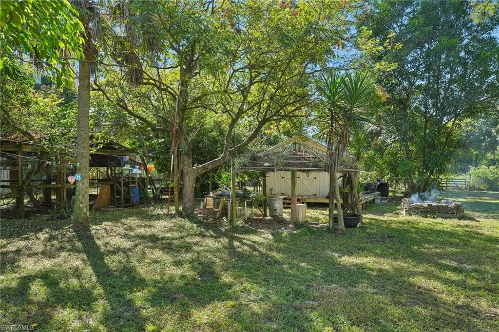 2010 Jung Blvd E, Naples, FL 34120-33