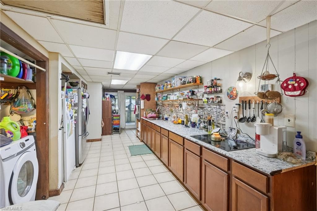2010 Jung Blvd E, Naples, FL 34120-7
