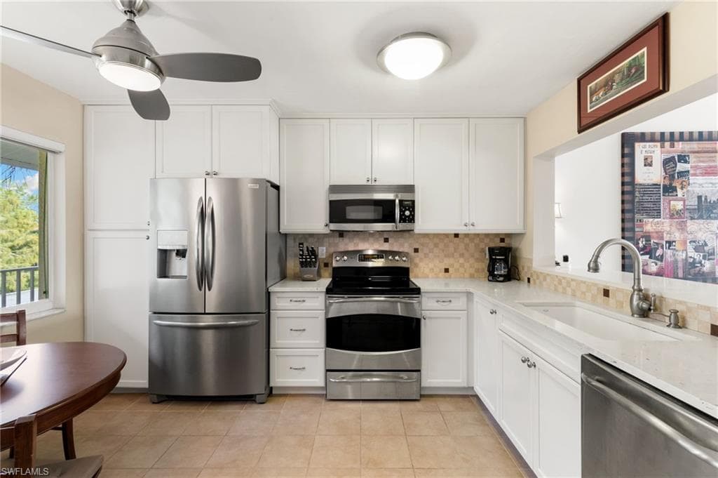 5950 Amherst Dr A306, Naples, FL 34112-8