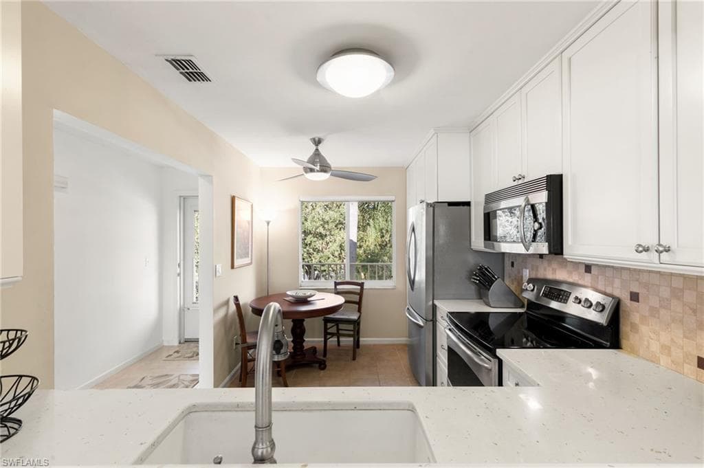 5950 Amherst Dr A306, Naples, FL 34112-10