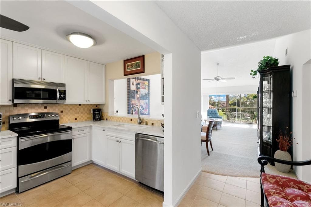 5950 Amherst Dr A306, Naples, FL 34112-12