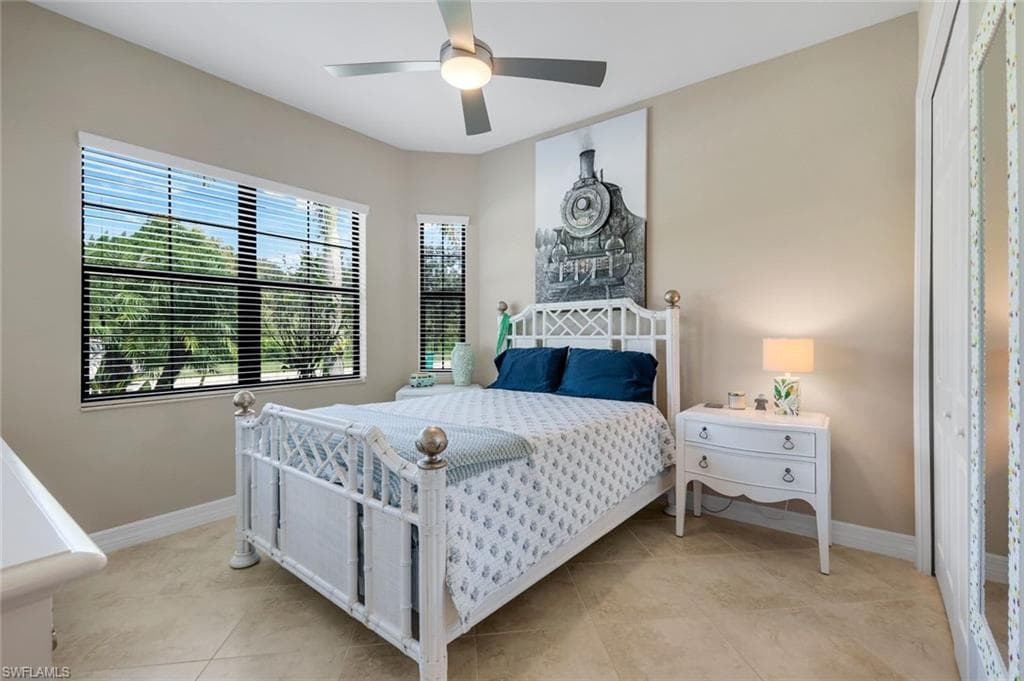 12832 Kinross Ln, Naples, FL 34120-17