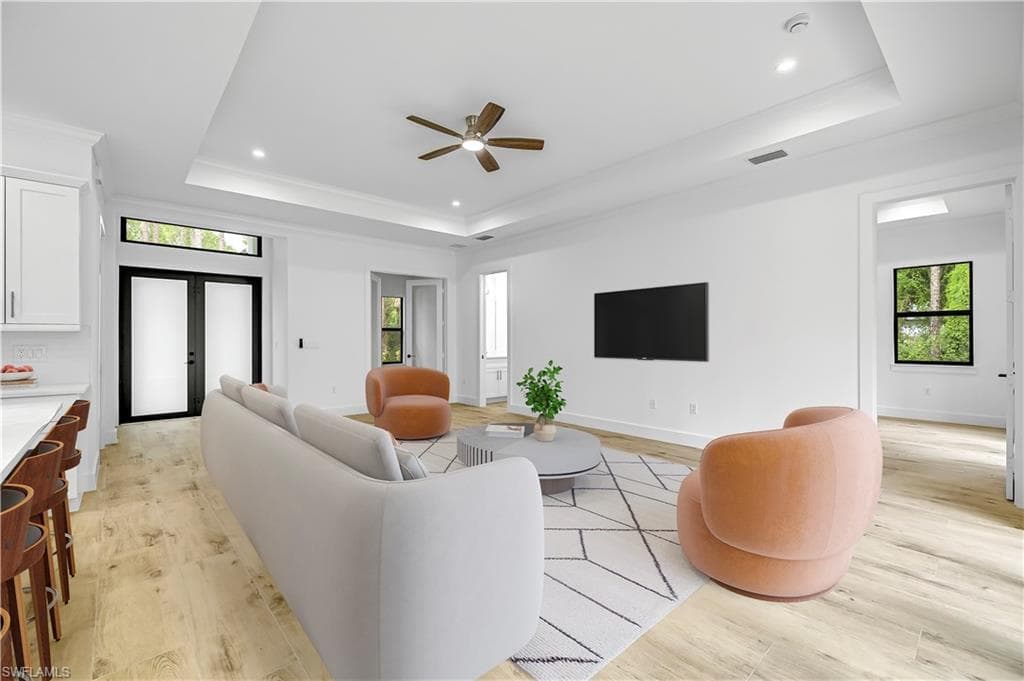 2668 39th Ave NE, Naples, FL 34120-16