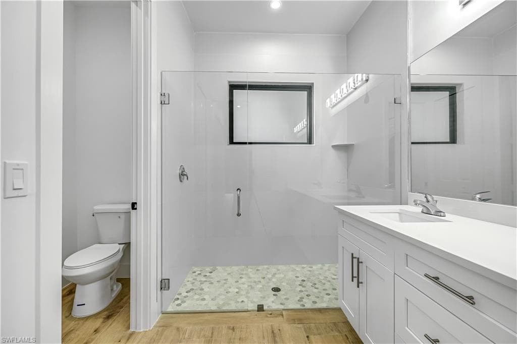 2668 39th Ave NE, Naples, FL 34120-26