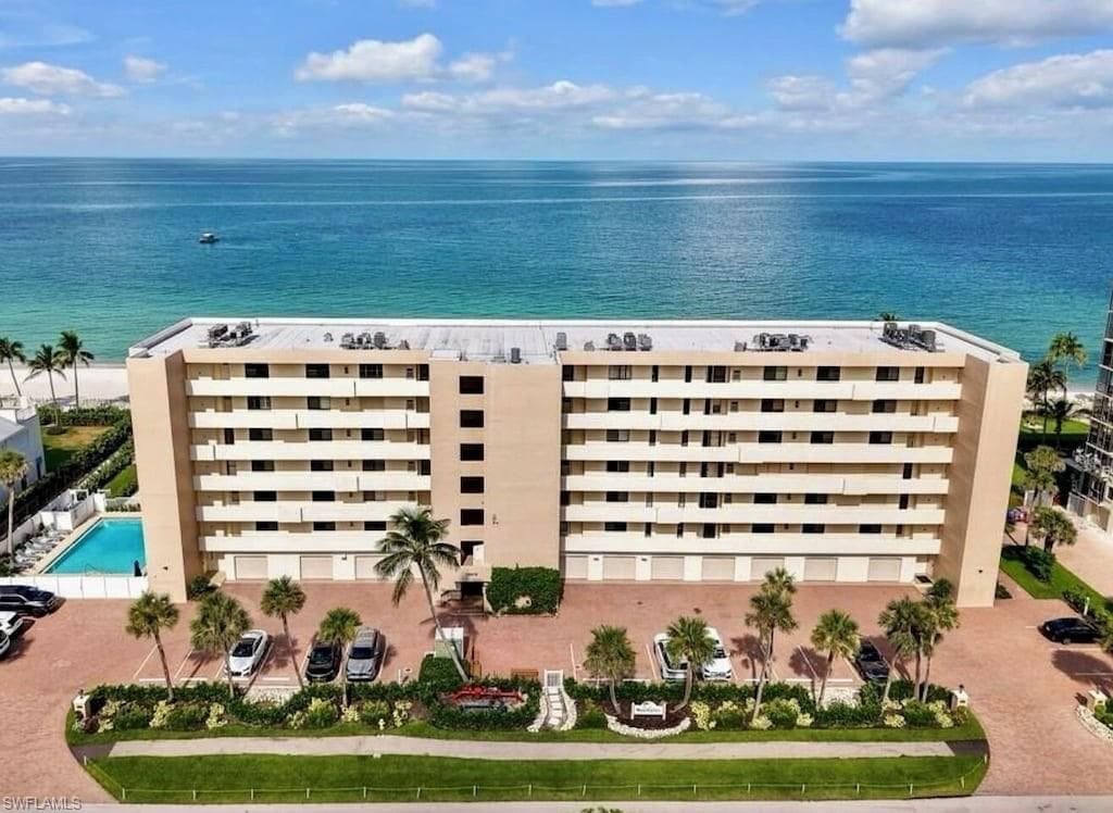 10475 Gulf Shore Dr 122, Naples, FL 34108-1