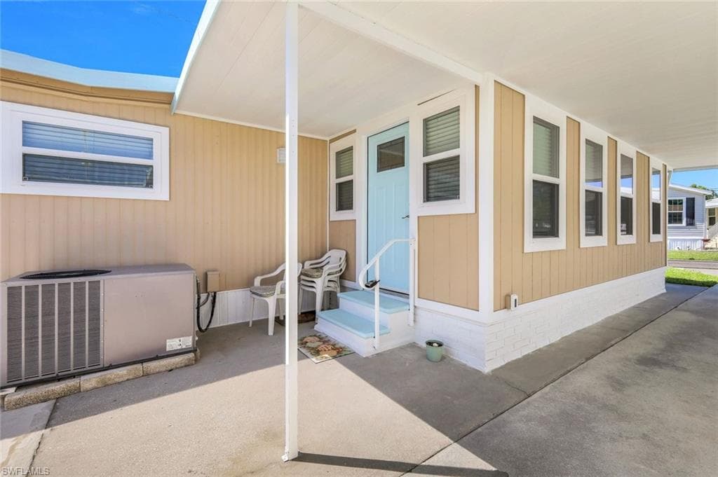 20551 Port Dr, Estero, FL 33928-2