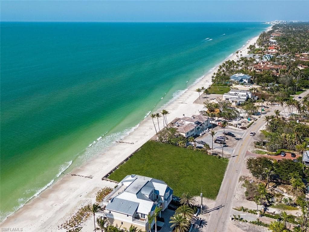 3600 Gordon Dr, Naples, FL 34102-3