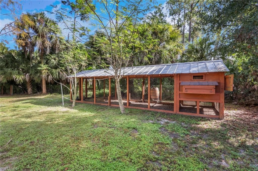 5092 Boxwood Way, Naples, FL 34116-34