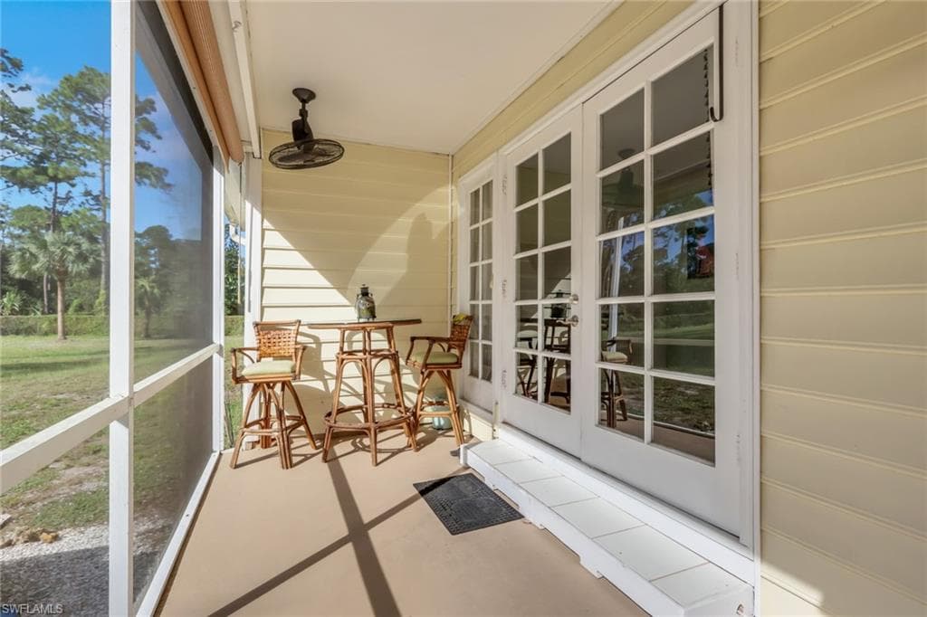 5092 Boxwood Way, Naples, FL 34116-40