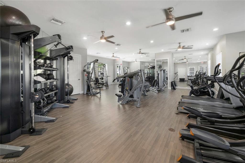 15825 Delaplata Ln, Naples, FL 34110-20