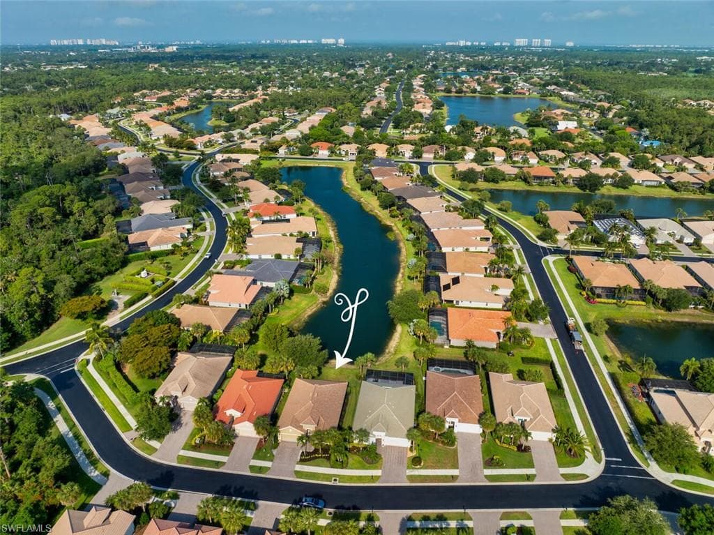 15825 Delaplata Ln, Naples, FL 34110-3