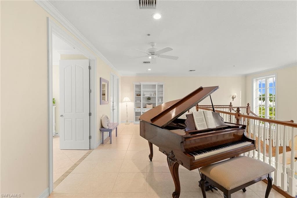 600 5th Ave S A211, Naples, FL 34102-21