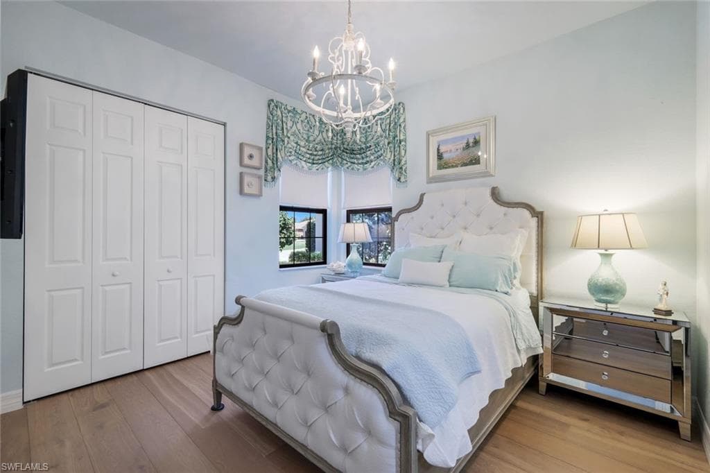 13339 Silktail Dr, Naples, FL 34109-22