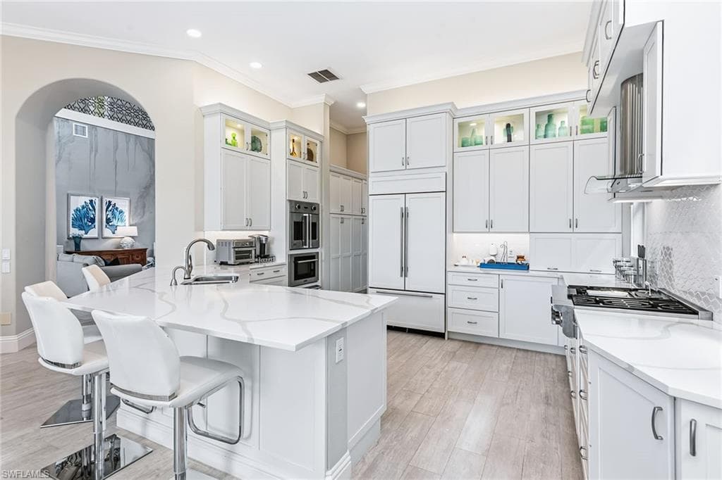 8589 Bellagio Dr, Naples, FL 34114-11